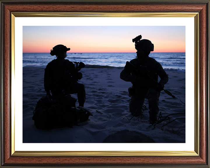 Royal Marine Commandos silhouettes at sunset Photo Print Hampshire Prints 10 x 8 Classic Frame Yes