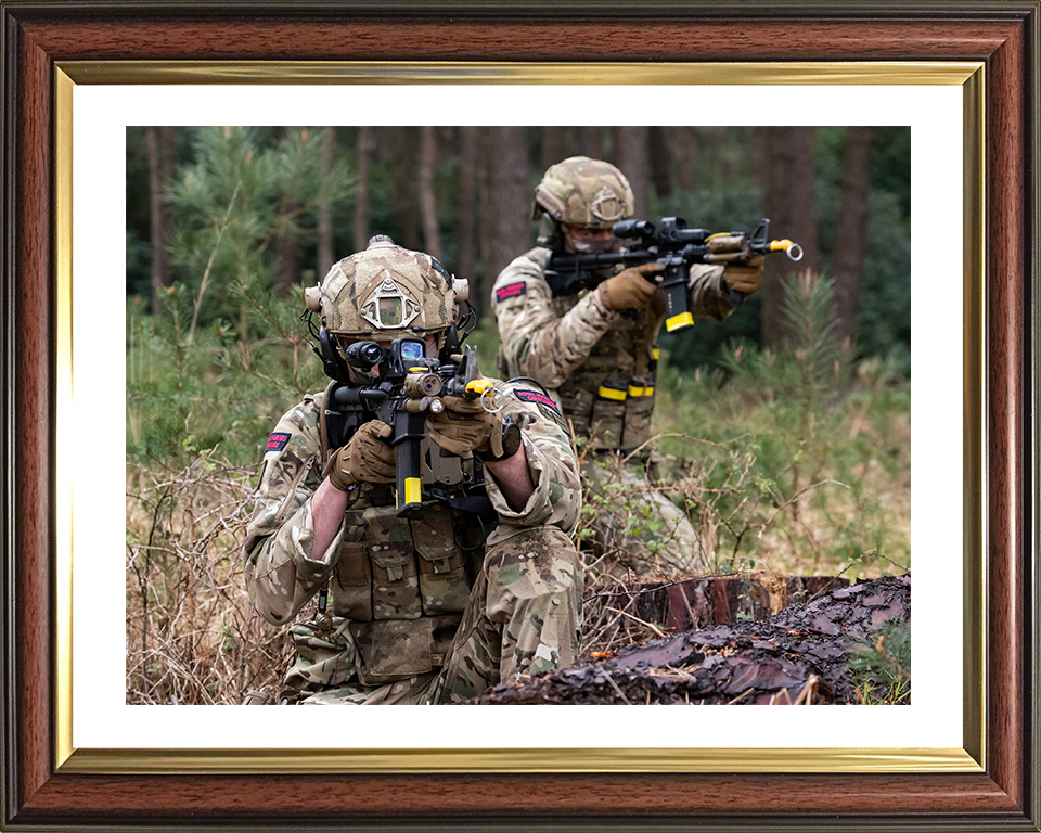 Two Royal Marines Commandos with weapons Photo Print - Bravo Company Hampshire Prints 10 x 8 Classic Frame Yes