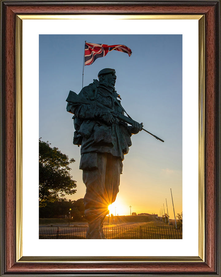 Royal Marine statue the Yomper Royal Marines museum Eastney Photo Print or Framed Photo Print Hampshire Prints 10 x 8 Classic Frame Yes