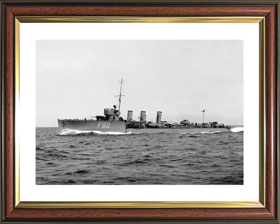 HMS Thisbe (F82) Photo Print - Port Side View - Royal Navy R Class Destroyer Hampshire Prints 10 x 8 Classic Frame Yes