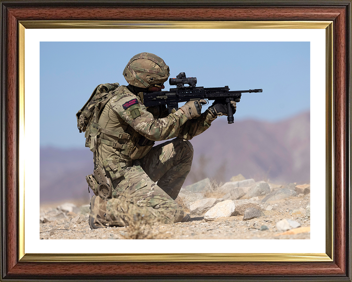 Royal Marine Commando Kneeling and firing Photo Print - 30 Commando Hampshire Prints 10 x 8 Classic Frame Yes