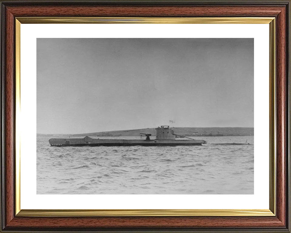 HMS Urge Photo Print - Port Side View - Royal Navy U Class Submarine Hampshire Prints 10 x 8 Classic Frame Yes