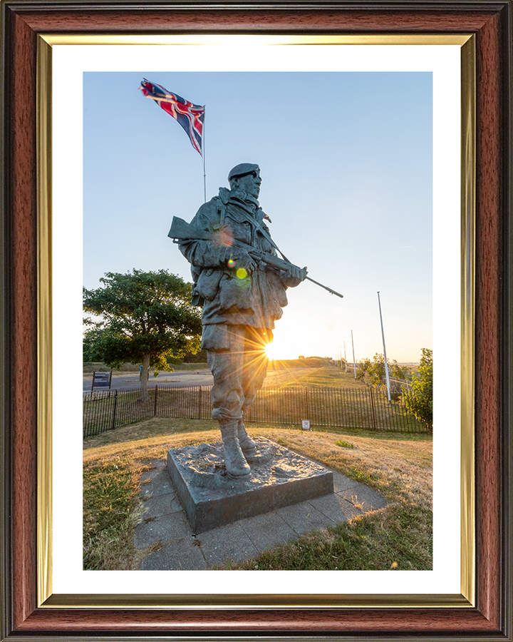 Royal Marines Commando Yomper Statue Portsmouth Photo Print Hampshire Prints 10 x 8 Classic Frame Yes