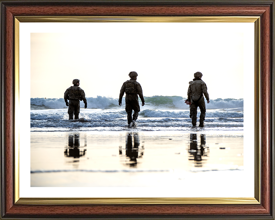 Royal Marines beach Landing Portrait Photo Print - 40 Commando Hampshire Prints 10 x 8 Classic Frame Yes