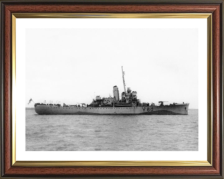 HMS Lulworth (Y60) Photo Print - Starboard View - Royal Navy Banff Class Sloop Hampshire Prints 10 x 8 Classic Frame Yes