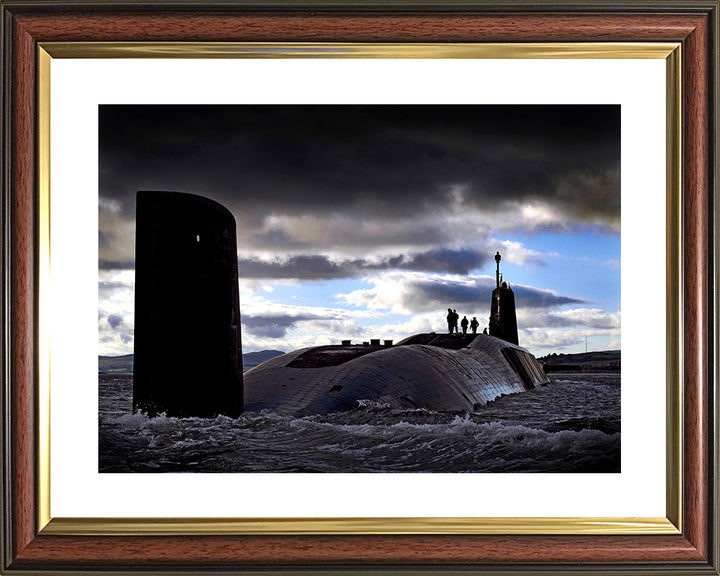 HMS Vanguard (S28) Photo Print - Starboard Quarter View - Royal Navy Vanguard Class Submarine Hampshire Prints 10 x 8 Classic Frame Yes