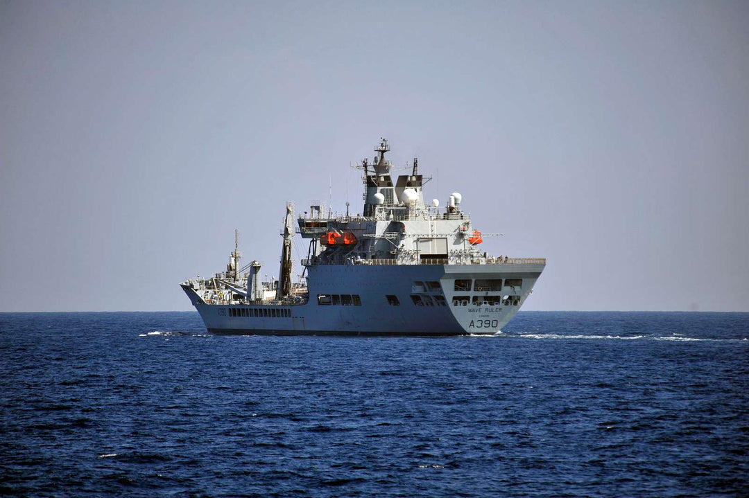 RFA Wave Ruler (A390) Photo Print - Low Port Quarter View - Royal Fleet Auxiliary Wave Class Fleet Tanker Hampshire Prints 6 x 4 No Frame No