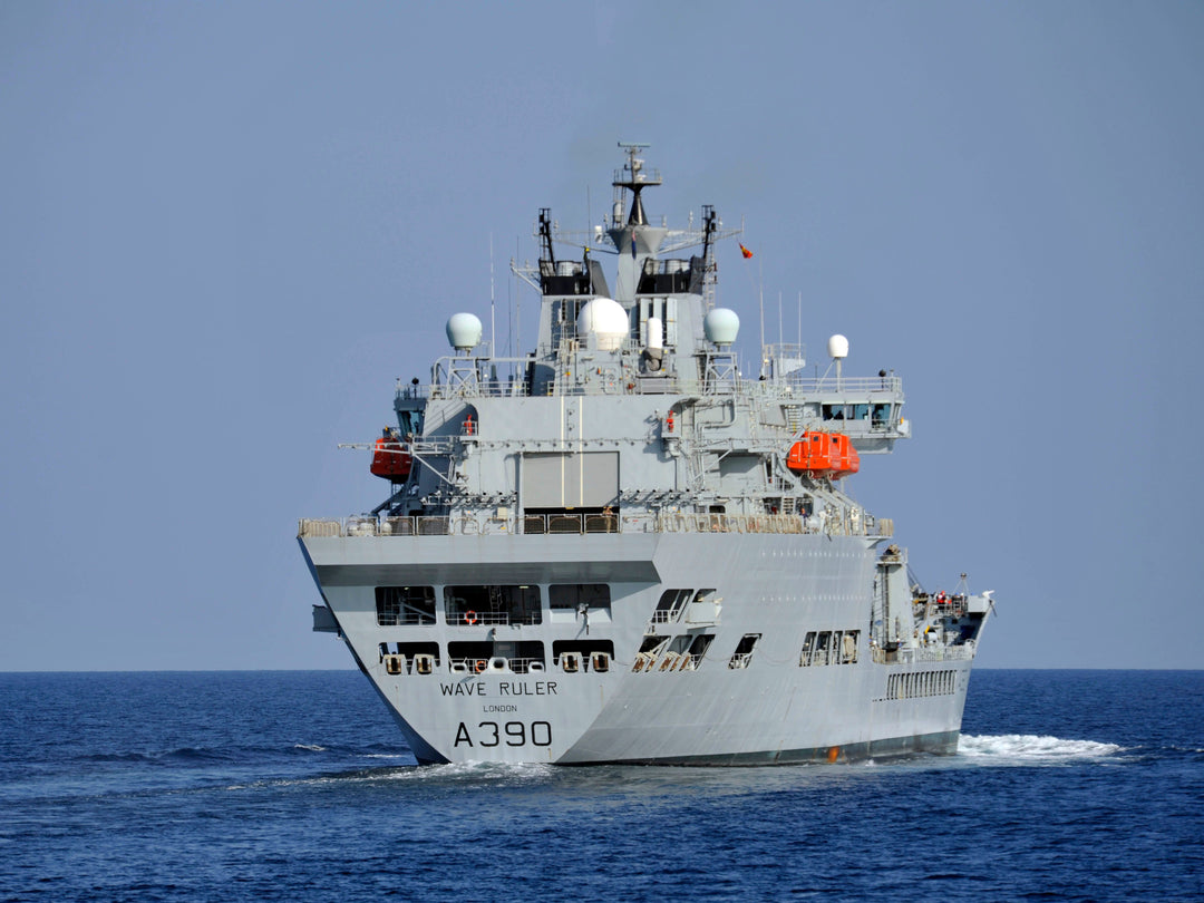 RFA Wave Ruler (A390) Photo Print - Stern View - Royal Fleet Auxiliary Wave Class Fleet Tanker Hampshire Prints 6 x 4 No Frame No