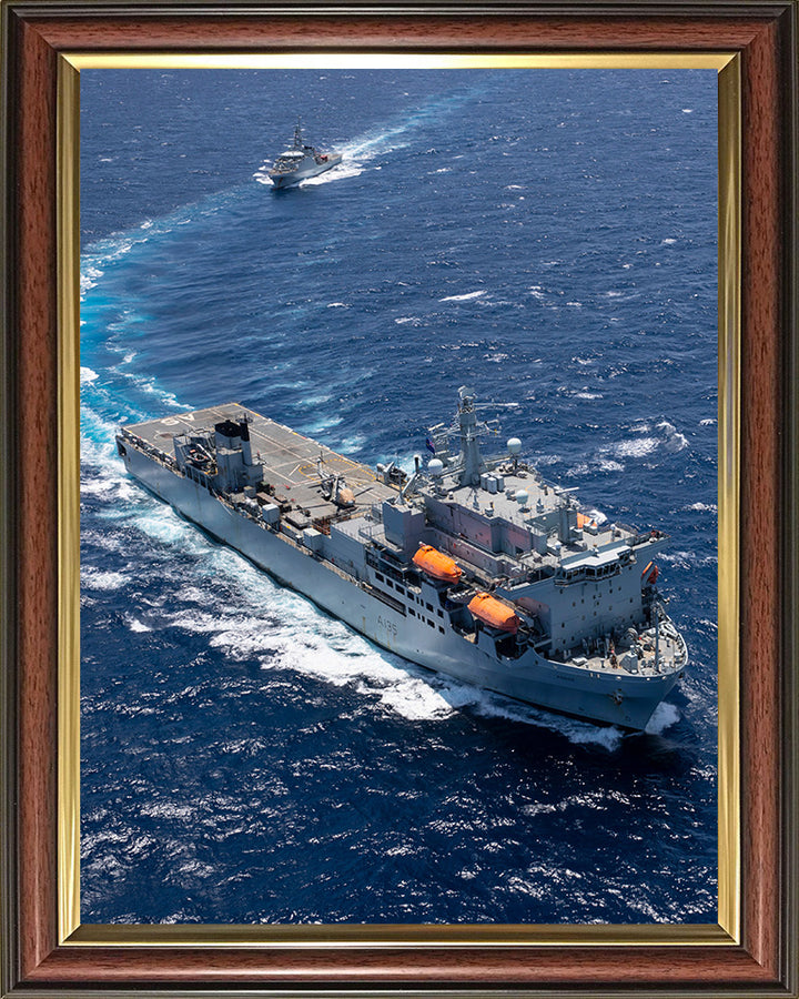 RFA Argus (A135) Photo Print - Turning to Port - Royal Fleet Auxiliary Casualty Class Ship Hampshire Prints 10 x 8 Classic Frame No