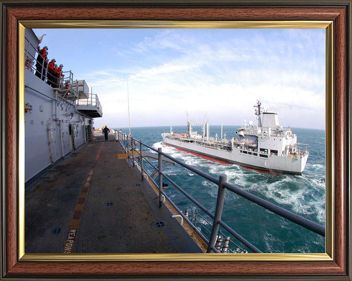 RFA Bayleaf (A109) Photo Print - RAS Approach - Royal Fleet Auxiliary Leaf Class Tanker Hampshire Prints 10 x 8 Classic Frame No