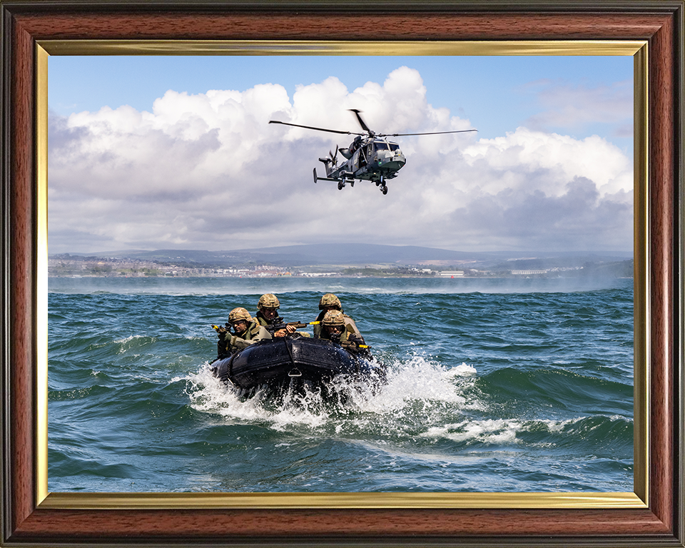 Royal Marines Commandos with Wildcat Helicopter Photo Print - 47 Commando Hampshire Prints 10 x 8 Classic Frame No