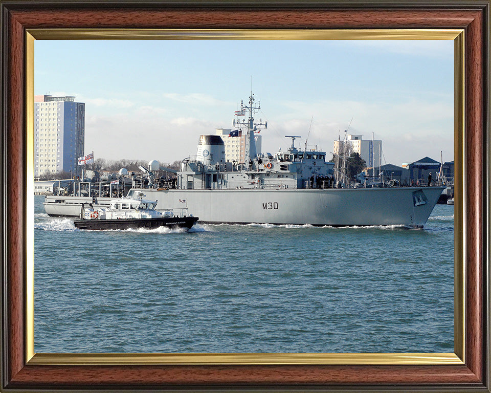 HMS Ledbury (M30) Photo Print - Entering Portsmouth Harbour - Royal Navy Hunt Class Minesweeper Hampshire Prints 10 x 8 Classic Frame No