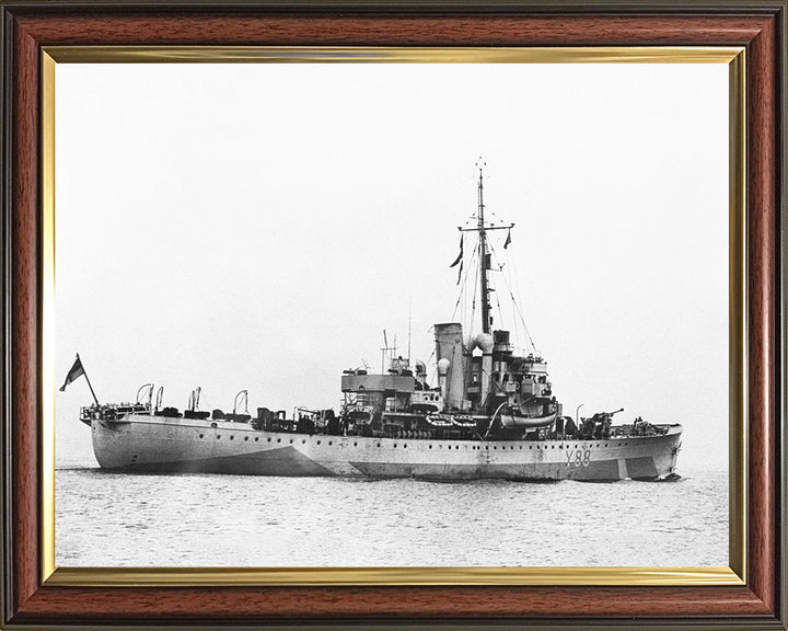 HMS Totland (Y88) Photo Print - Underway - Royal Navy Banff Class Sloop Hampshire Prints 10 x 8 Classic Frame No