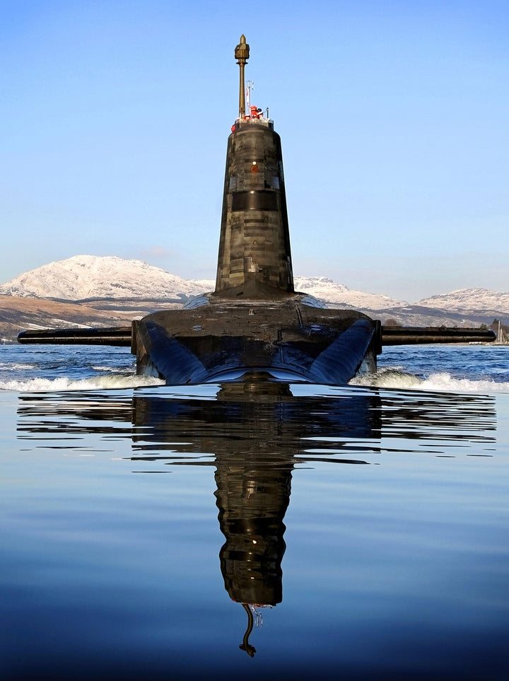 HMS Vengeance (S31) Photo Print - Low Bow View - Royal Navy Vanguard Class Submarine Hampshire Prints 6 x 4 No Frame No
