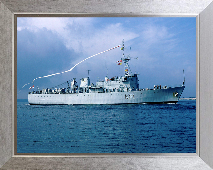 HMS Abdiel (N21) Photo Print - Starboard View - Royal Navy Abdiel Class Minelayer Hampshire Prints 10 x 8 Silver Frame No