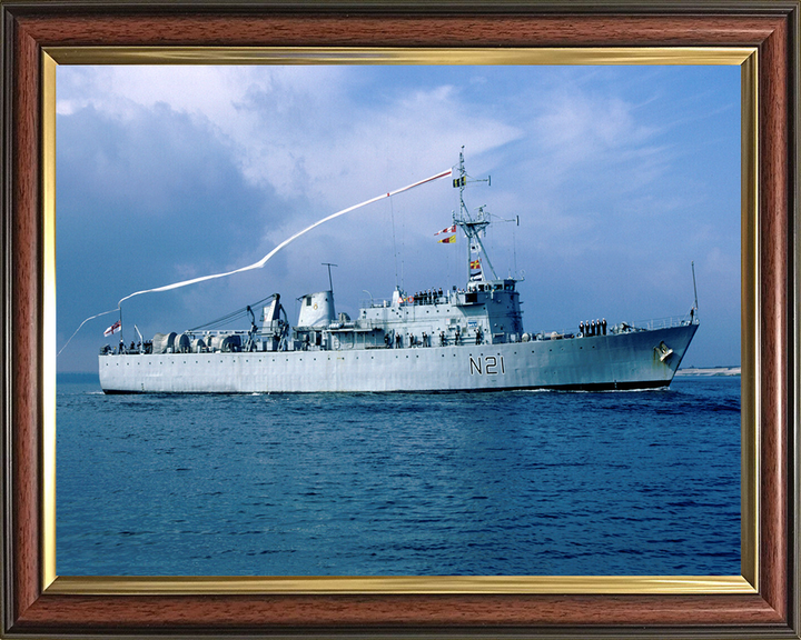 HMS Abdiel (N21) Photo Print - Starboard View - Royal Navy Abdiel Class Minelayer Hampshire Prints 10 x 8 Classic Frame No