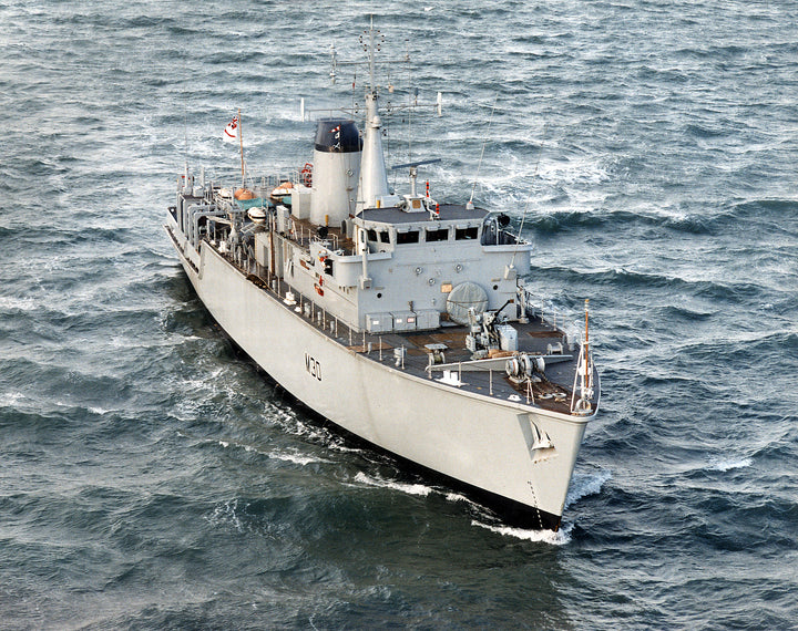 HMS Ledbury (M30) Photo Print - At Sea - Royal Navy Hunt Class Minesweeper Hampshire Prints 6 x 4 No Frame No