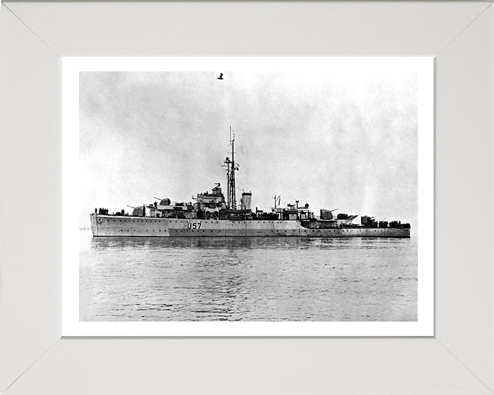 HMS Black Swan U57 (L57) Photo Print - Port Beam - Royal Navy Black Swan Class Sloop Hampshire Prints 10 x 8 White Frame Yes