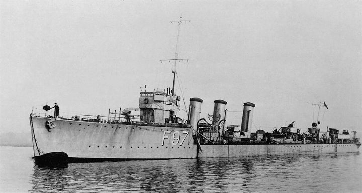 HMS Redgauntlet (F97) Photo Print - At A Buoy - Royal Navy R Class Destroyer Hampshire Prints 6 x 4 No Frame No