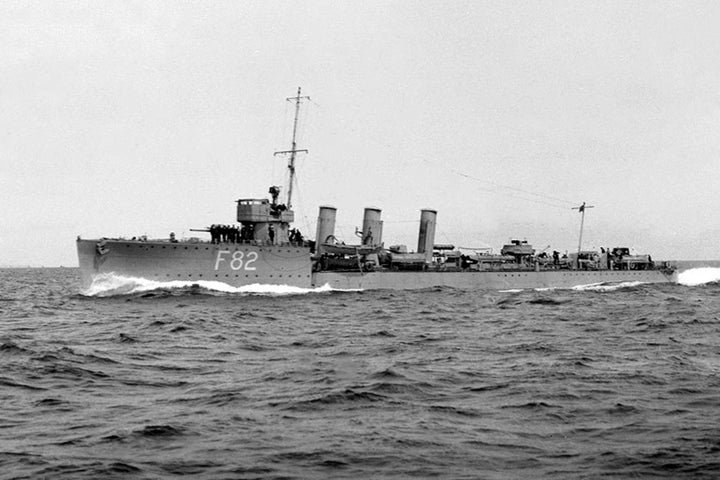 HMS Thisbe (F82) Photo Print - Port Side View - Royal Navy R Class Destroyer Hampshire Prints 6 x 4 No Frame No