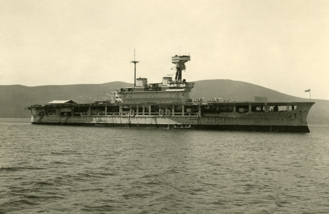 HMS Eagle (94) Photo Print - Starboard Side - Royal Navy Eagle Class Aircraft Carrier Hampshire Prints 6 x 4 No Frame No