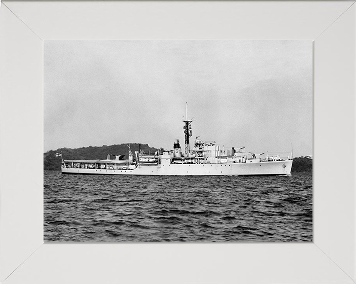 HMS Crane (U23) Photo Print - Starboard Beam View - Royal Navy Black Swan Class Sloop Hampshire Prints 10 x 8 White Frame No