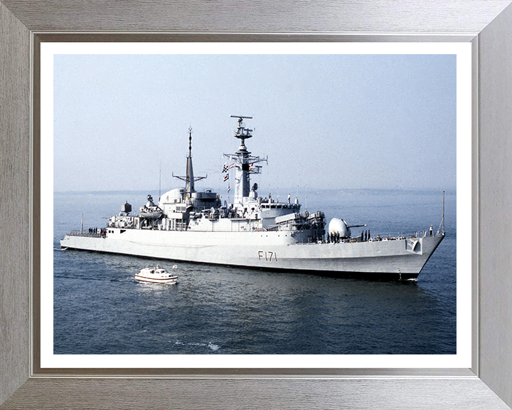 HMS Active (F171) Photo Print - Entering Harbour - Royal Navy Type 21 Frigate Hampshire Prints 10 x 8 Silver Frame Yes