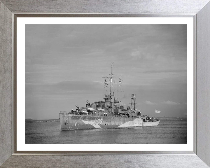 HMS Erne (U03) Photo Print - Port Bow View - Royal Navy Black Swan Class Sloop Hampshire Prints 10 x 8 Silver Frame Yes