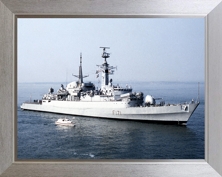 HMS Active (F171) Photo Print - Entering Harbour - Royal Navy Type 21 Frigate Hampshire Prints 10 x 8 Silver Frame No