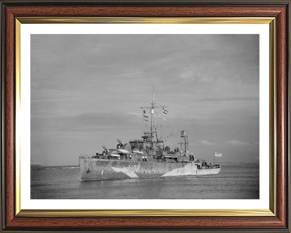 HMS Erne (U03) Photo Print - Port Bow View - Royal Navy Black Swan Class Sloop Hampshire Prints 10 x 8 Classic Frame Yes