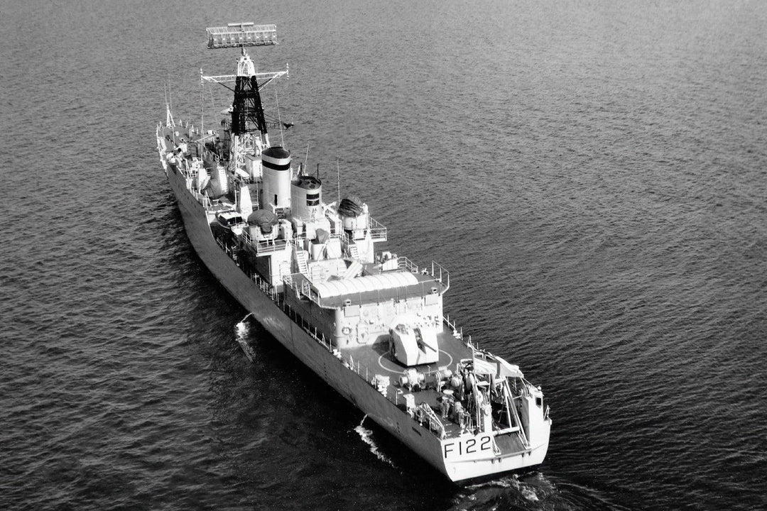 HMS Gurkha (F122) Photo Print - Port Quarter View - Royal Navy Tribal Class Frigate Hampshire Prints 6 x 4 No Frame No