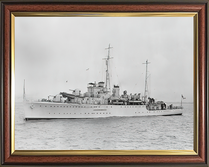 HMS Auckland (L61) Photo Print - Port Side View - Royal Navy Egret Class Sloop Hampshire Prints 10 x 8 Classic Frame No