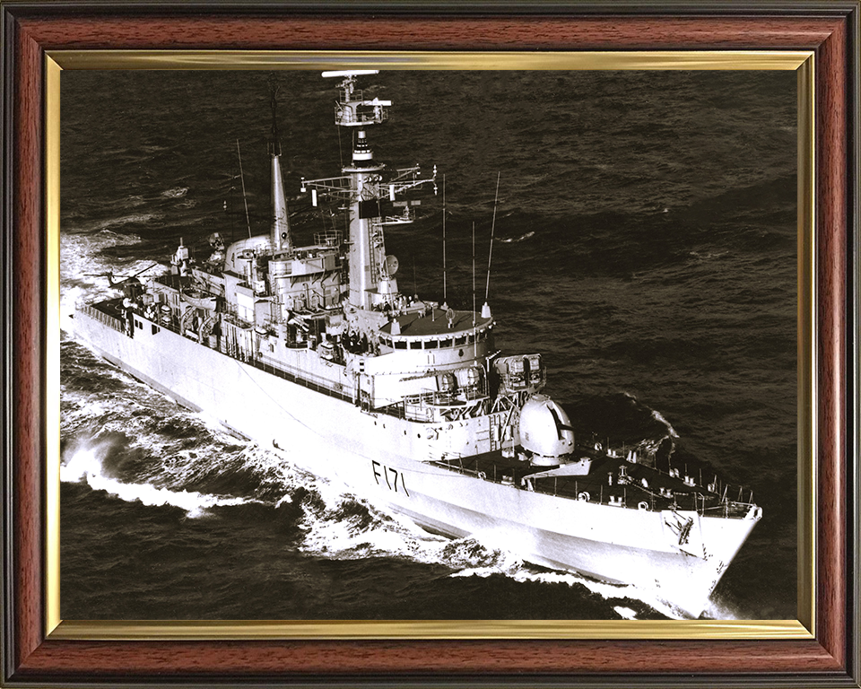 HMS Active (F171) Photo Print - Starboard Bow View - Royal Navy Type 21 Frigate Hampshire Prints 10 x 8 Classic Frame No