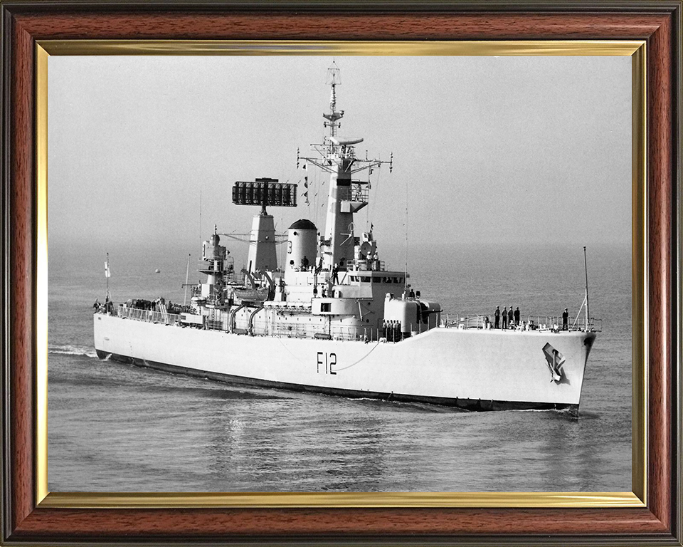 HMS Achilles (F12) Photo Print - Entering Harbour - Royal Navy Leander Class Frigate Hampshire Prints 10 x 8 Classic Frame No