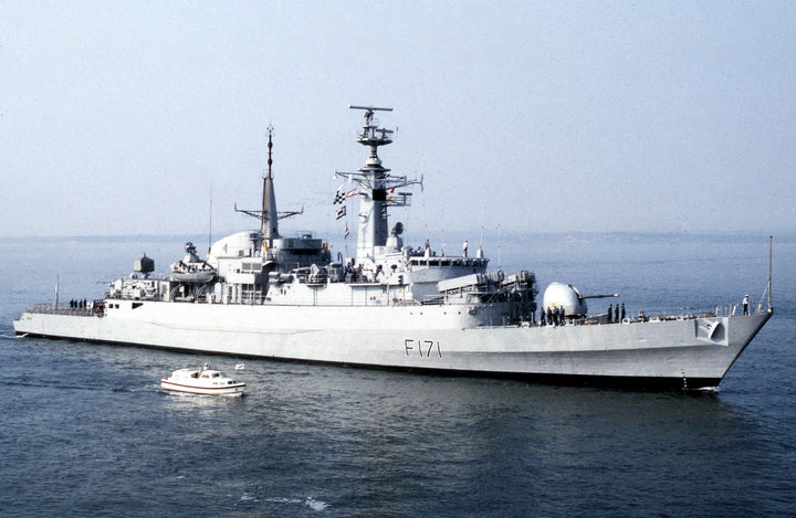 HMS Active (F171) Photo Print - Entering Harbour - Royal Navy Type 21 Frigate Hampshire Prints 6 x 4 No Frame No
