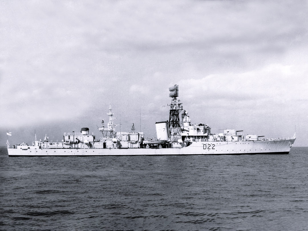 HMS Aisne (D22)