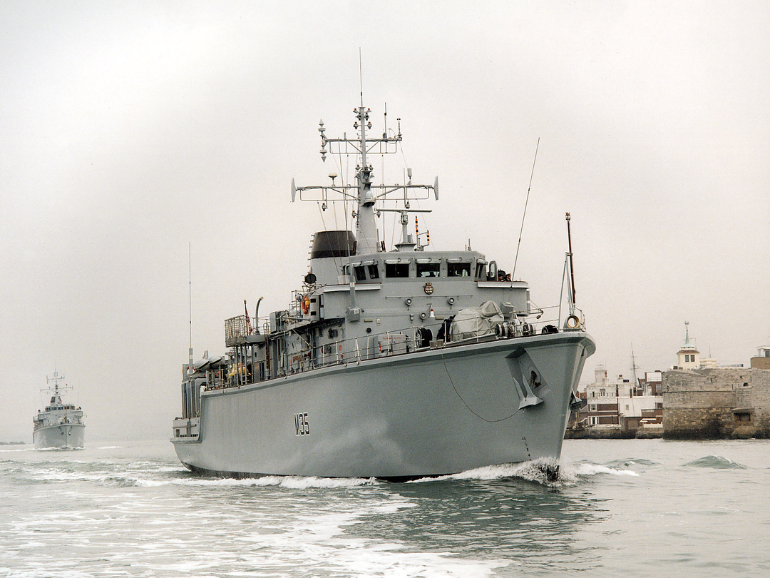 HMS Dulverton (M35)