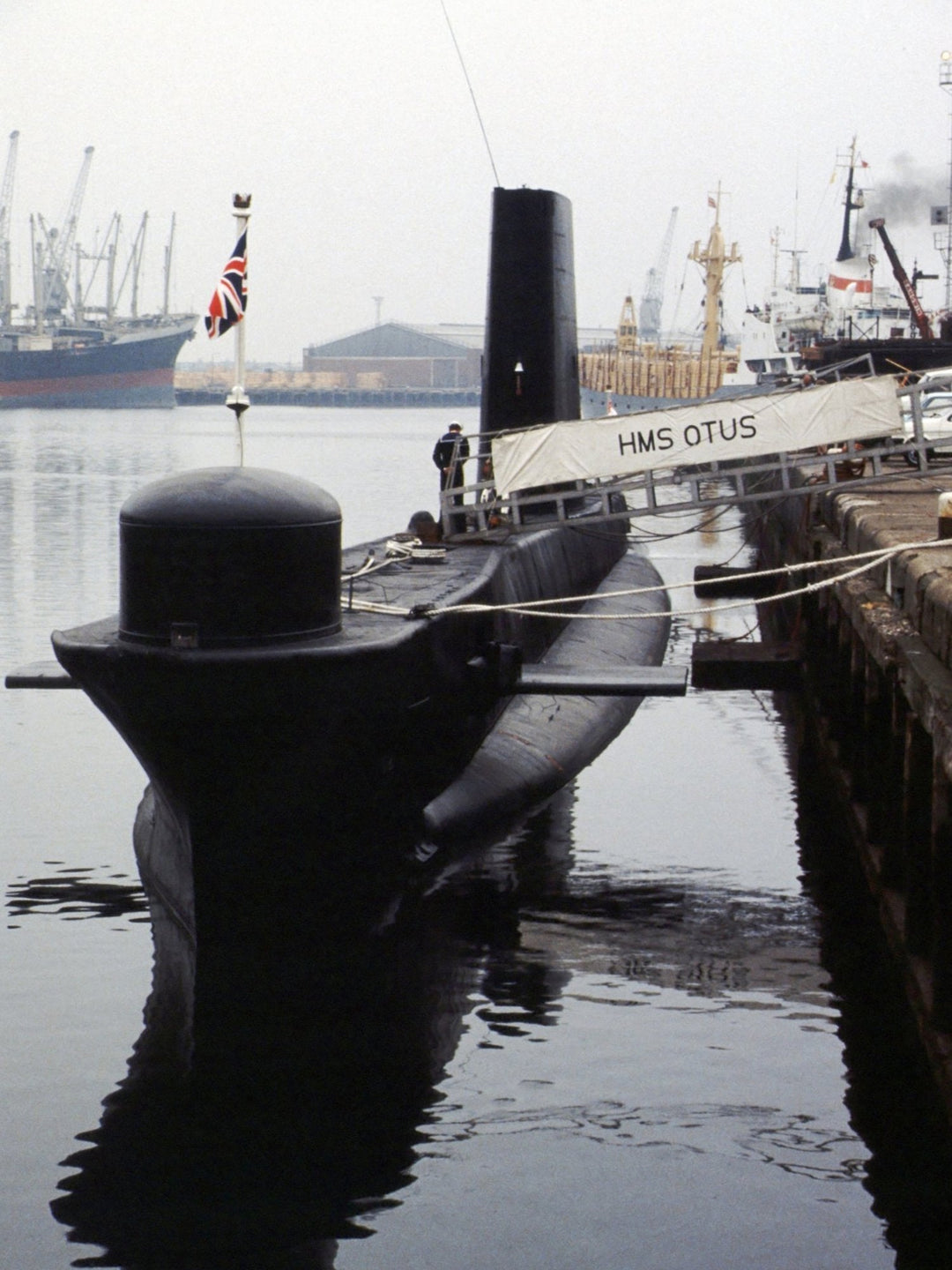 HMS Otus (S18)