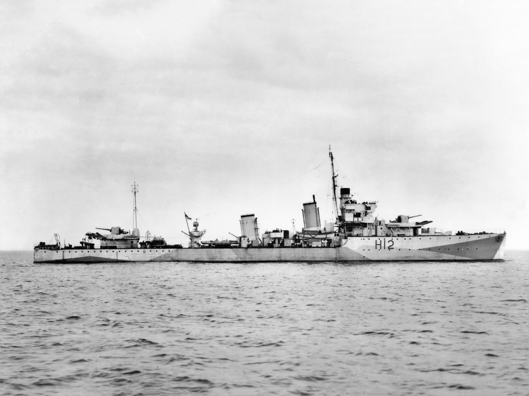 HMS Achates (H12): The Destroyer That Kept Making Smoke Until She Couldn't