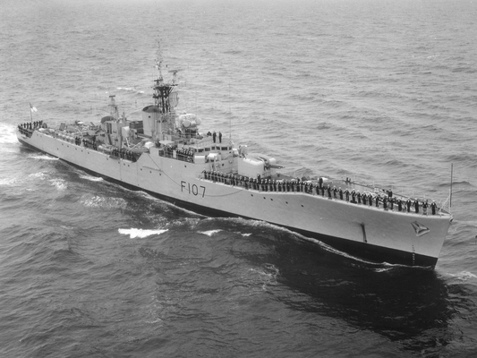 HMS Rothesay Royal navy Frigate at sea photo