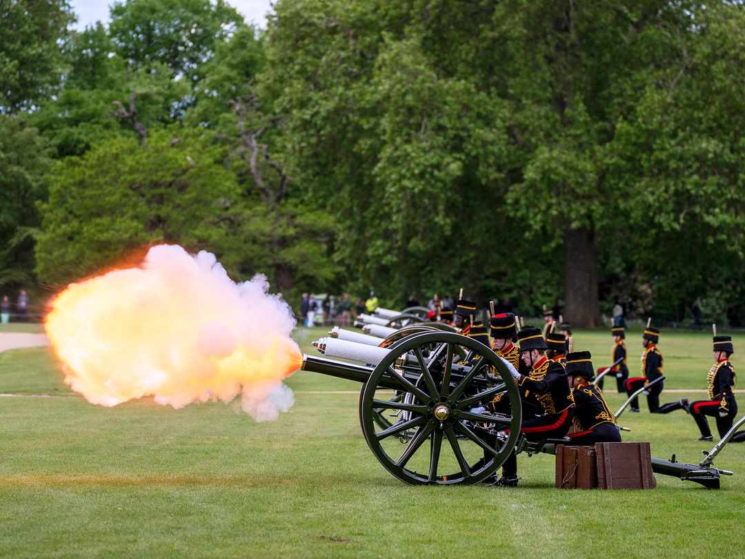 Royal Horse artillery give a gun salute