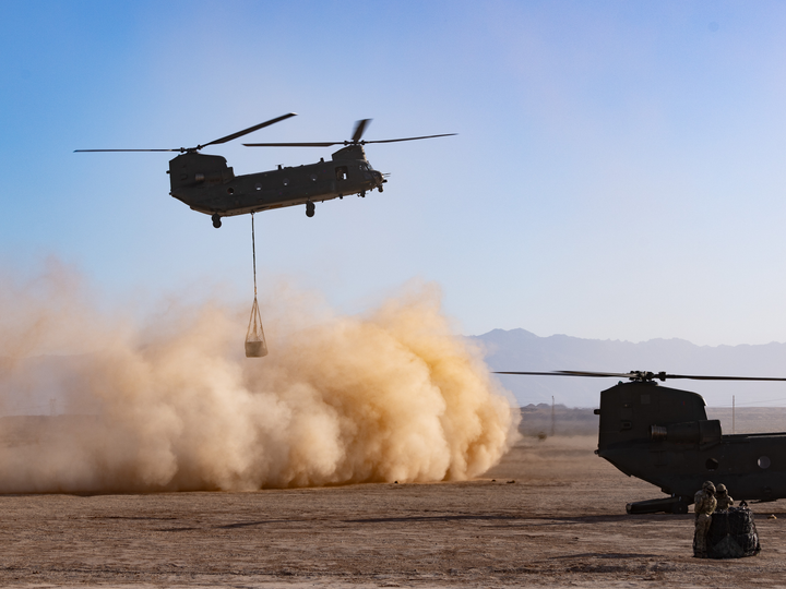 RAF Chinook helicopter carrying an underslung load Photo Print - Royal Air Force Aircraft Hampshire Prints 6 x 4 No Frame No