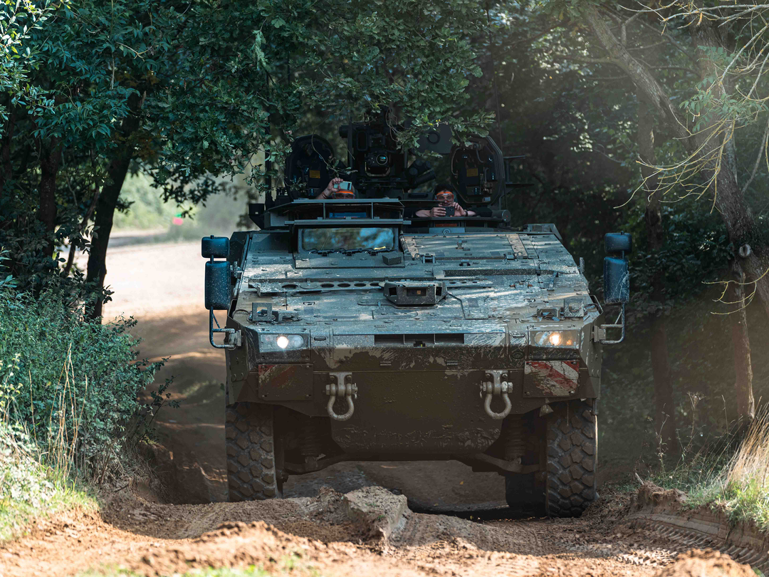 Boxer Multi Role Armoured Fighting Vehicle British Army Vehicle Photo Print Wall Art Military Decor UK Posters, Prints, & Visual Artwork Hampshire Prints 6 x 4 No Frame No