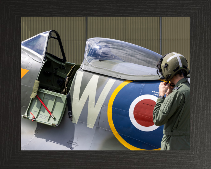 RAF Spitfire and Pilot Photo Print - Royal Air Force Hampshire Prints 10 x 8 Black Frame No