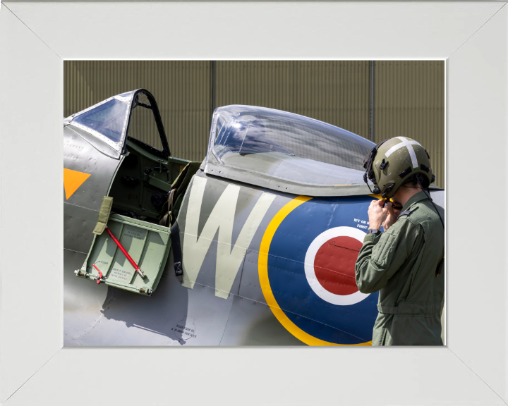 RAF Spitfire and Pilot Photo Print - Royal Air Force Hampshire Prints 10 x 8 White Frame No