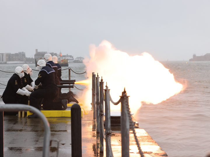 Sailors Performing a 21 Gun salute Photo Print - Royal Navy Hampshire Prints 6 x 4 No Frame No