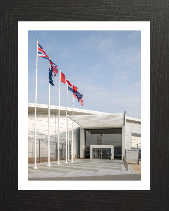 Pathfinder Building RAF Wyton Cambridgeshire Photo Print - Royal Air Force Hampshire Prints 10 x 8 Black Frame Yes