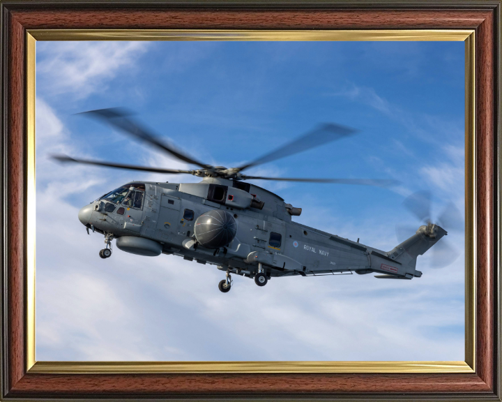 Merlin Crowsnest Helicopter in flight Photo Print - Royal Navy Aircraft Hampshire Prints 10 x 8 Classic Frame No