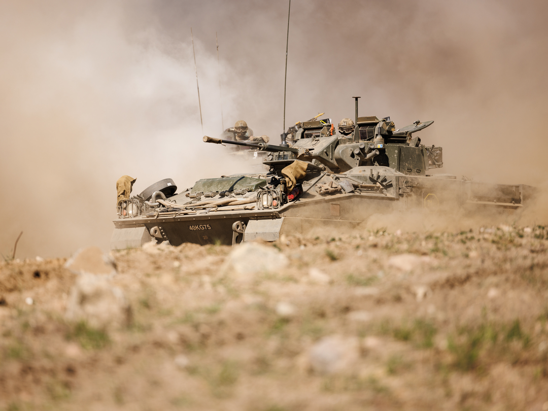 Warrior Infantry Fighting Vehicle 2024 British Army Vehicle Photo Print Wall Art Military Decor UK Posters, Prints, & Visual Artwork Hampshire Prints 6 x 4 No Frame No