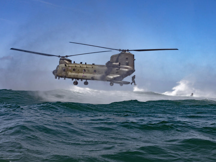 Royal Marine Commando helocasting from a Chinook Photo Print - 40 Commando Hampshire Prints 6 x 4 No Frame No